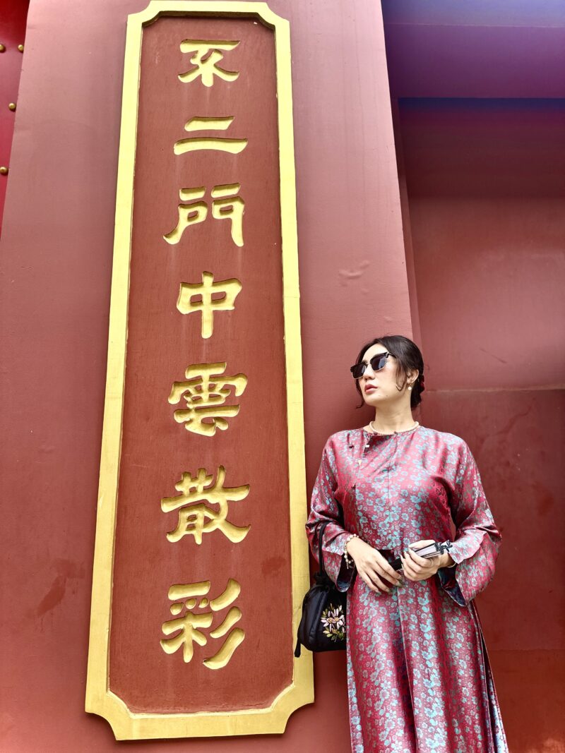 Áo dài Tre Đỏ