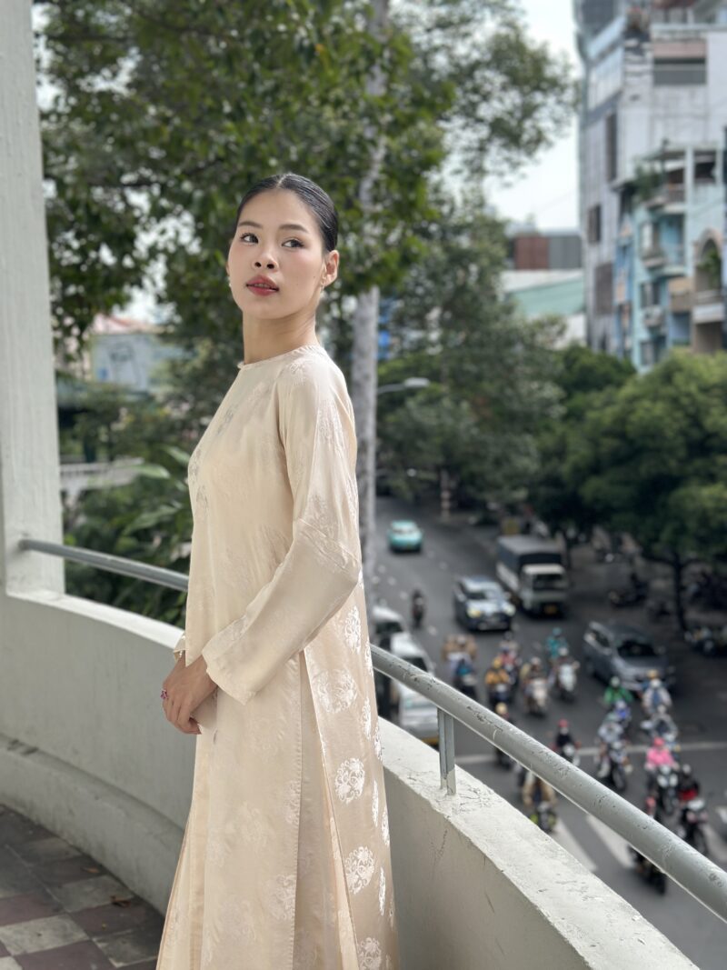 Áo dài Sương Sớm