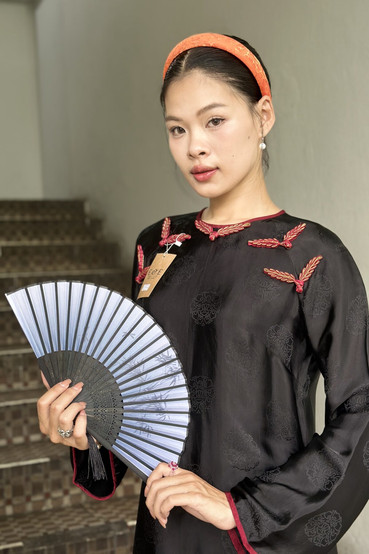 Áo dài Huyền Hỏa