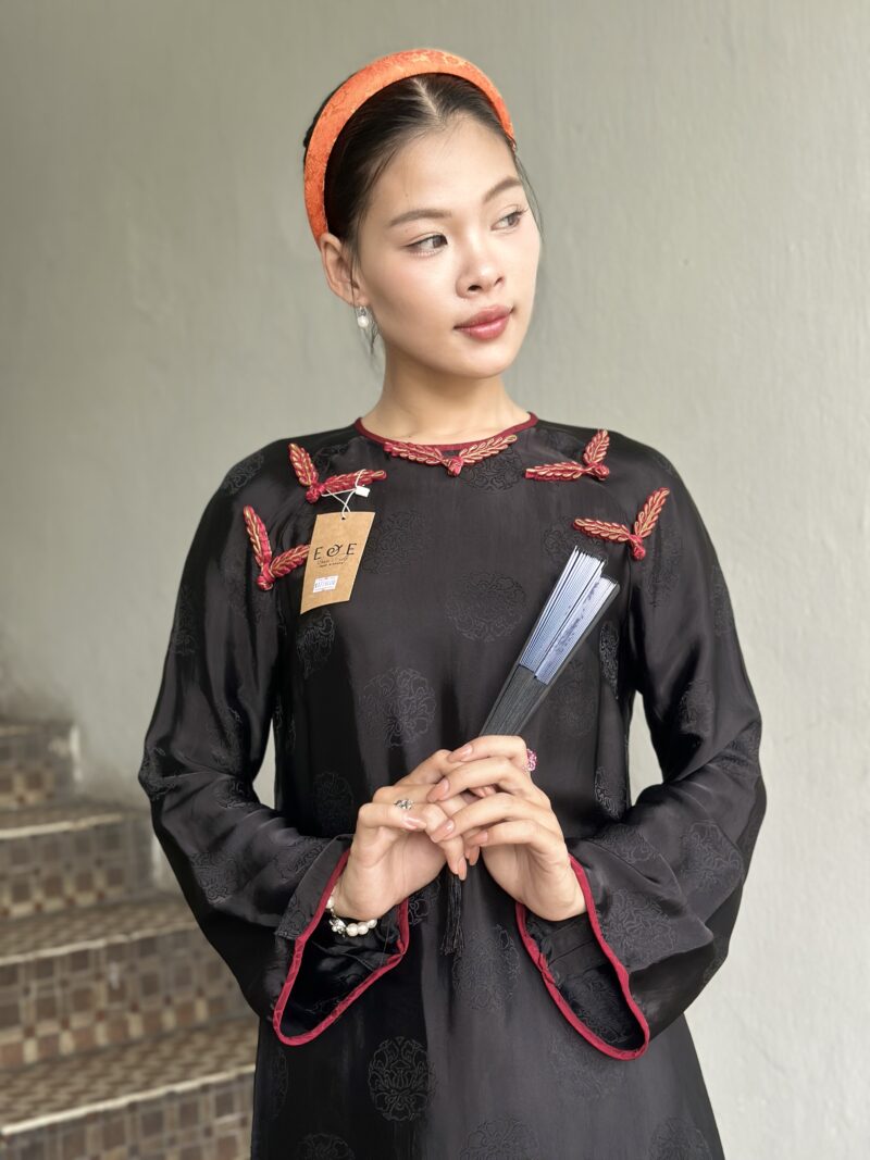 Áo dài Huyền Hỏa