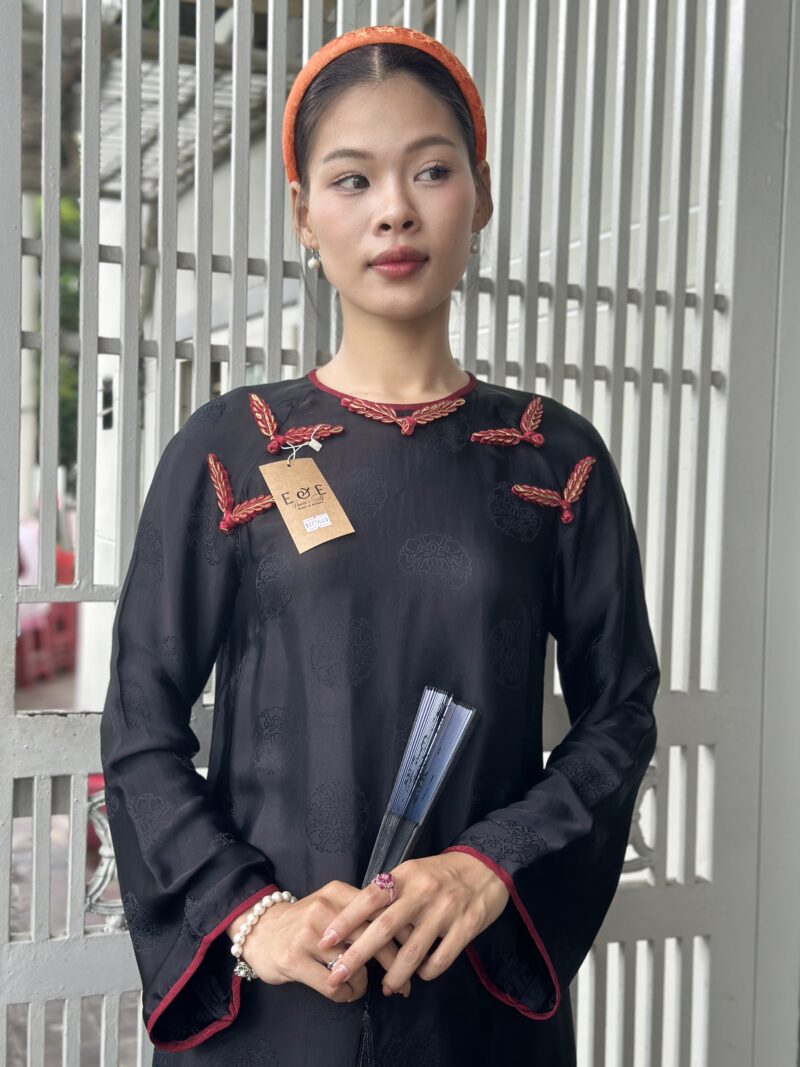 Áo dài Huyền Hỏa