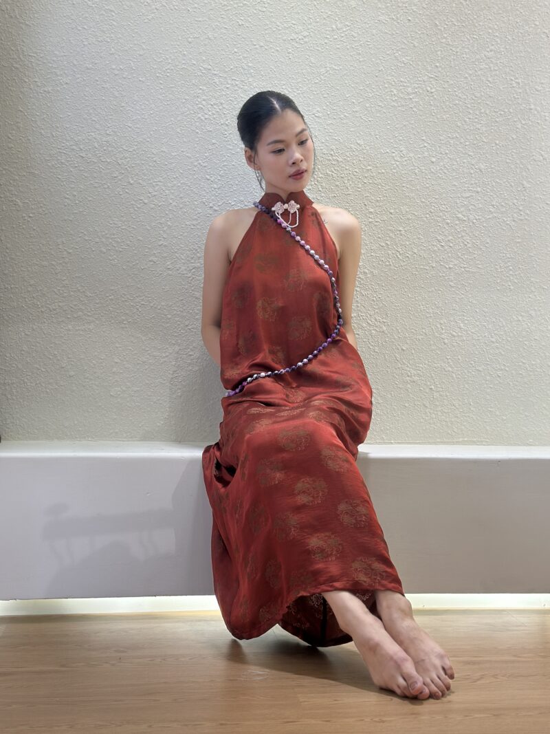 Áo Yếm Trầm Liên