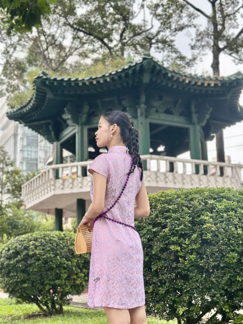 Đầm Liên Y