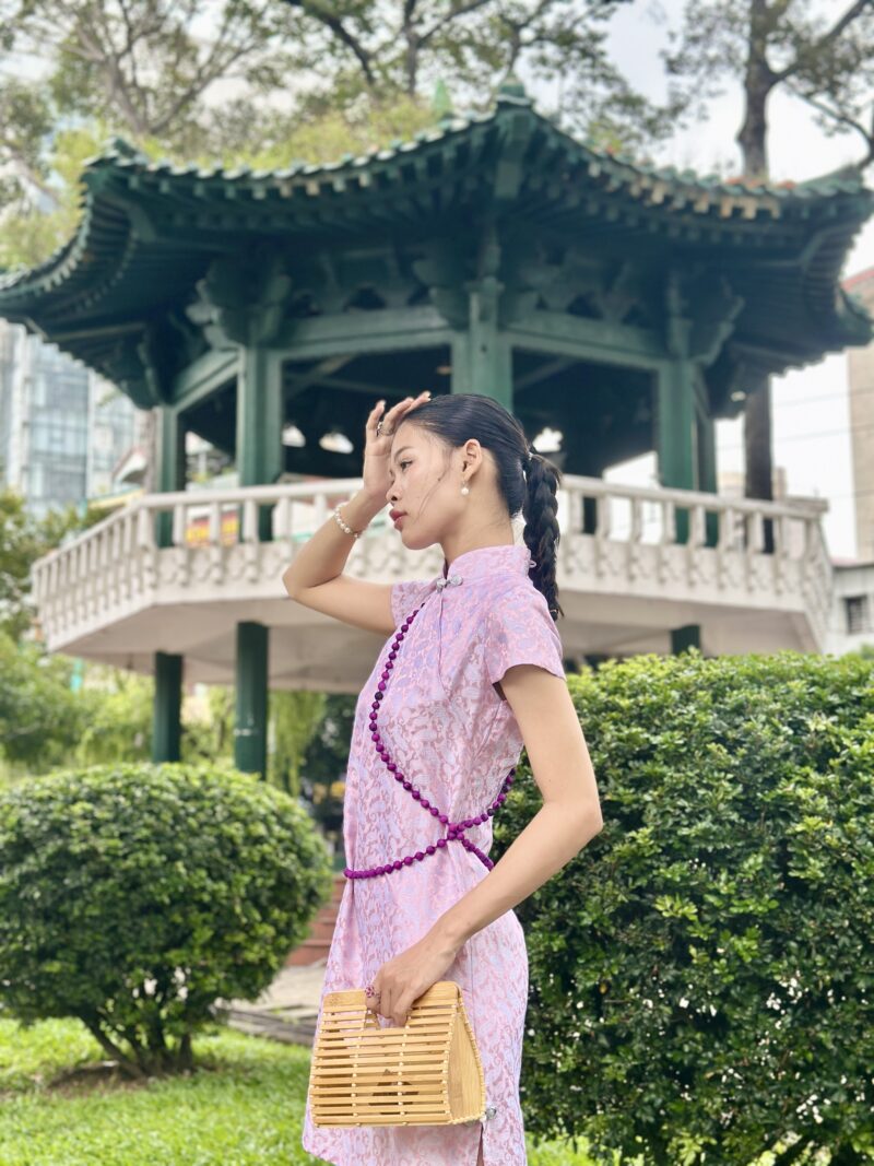 Đầm Liên Y