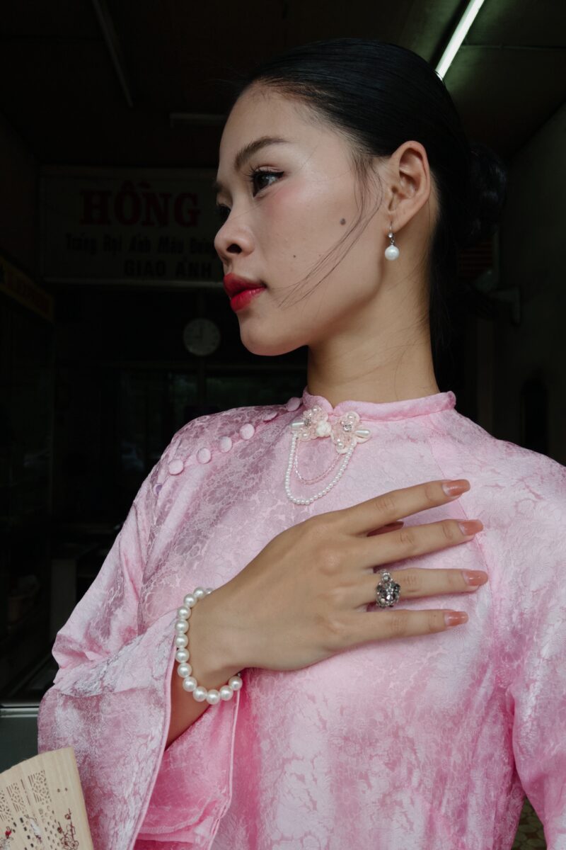 Áo dài Phấn Loang