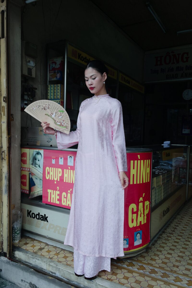 Áo dài Phấn Loang