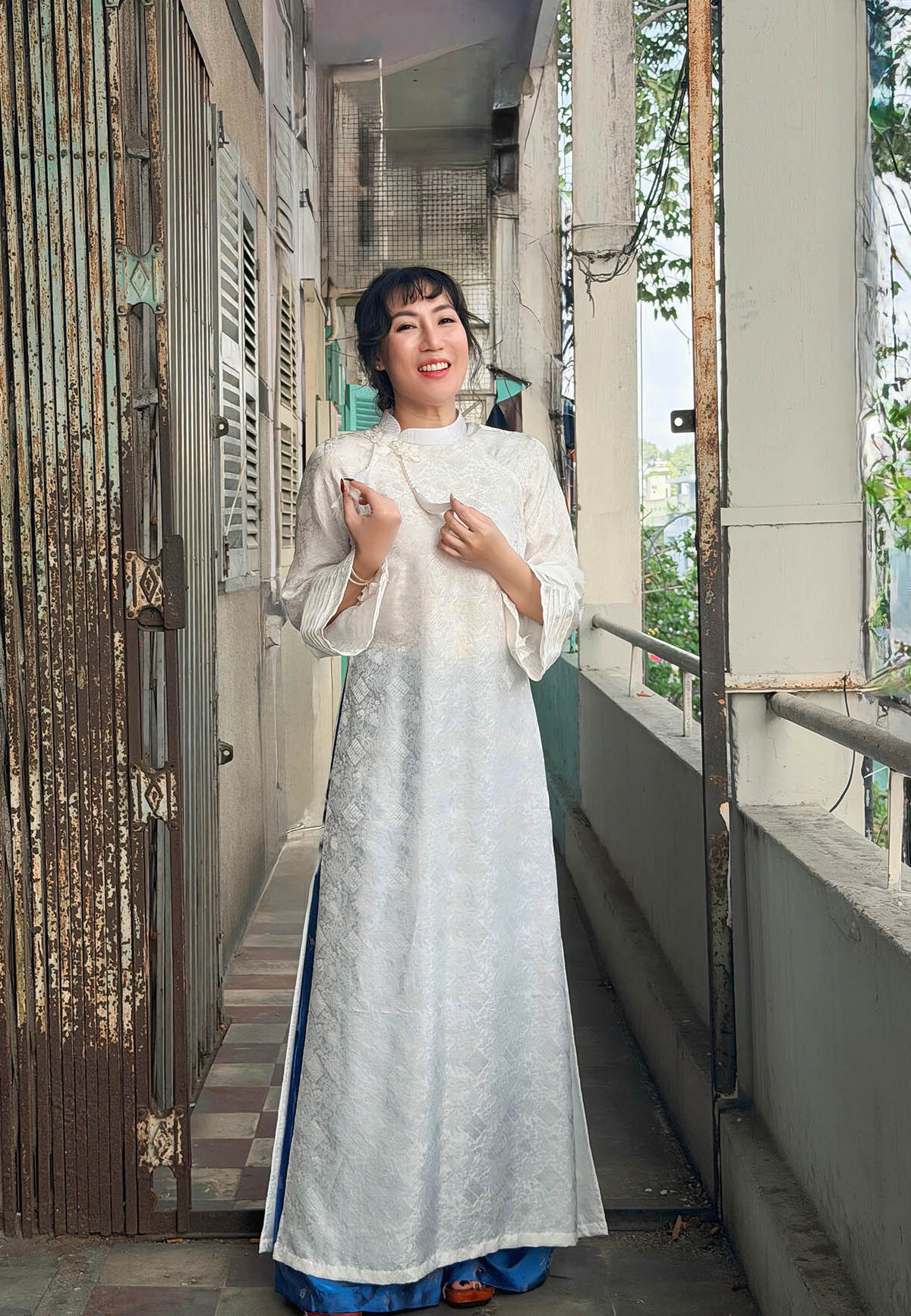 Áo dài bạch trúc